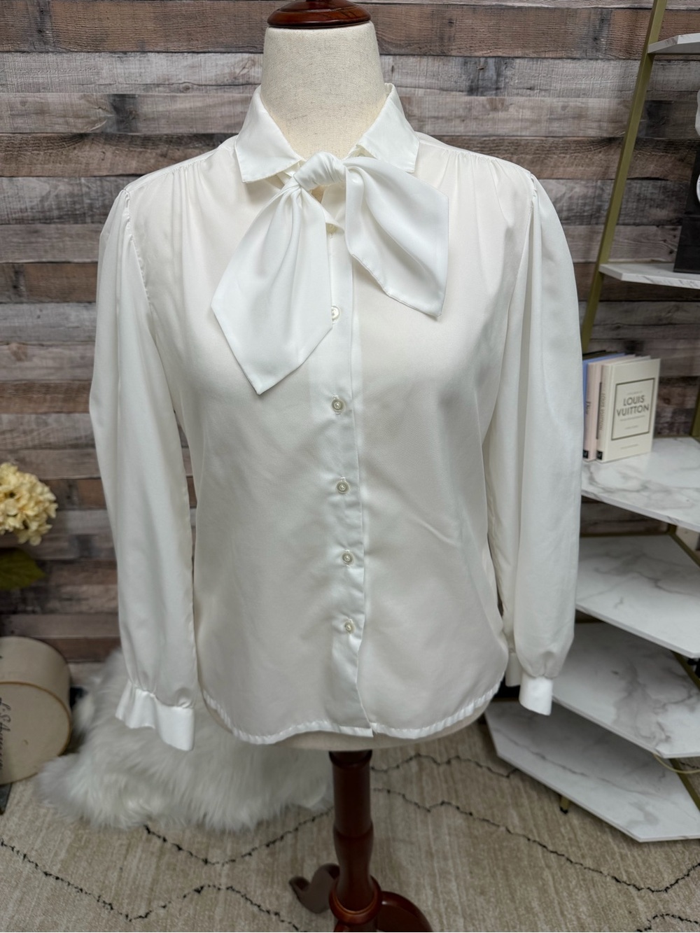 Judy Bond White Blouse With Puff Sleeves
